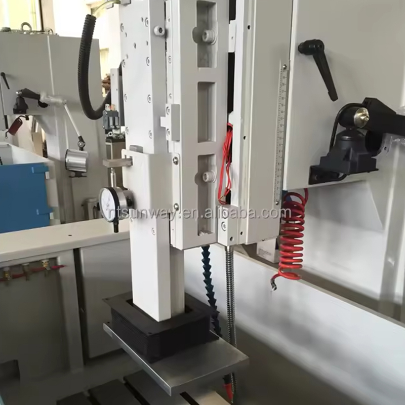 CNC-OX850 3-Axis CNC Die Sinker EDM with Digital Control
